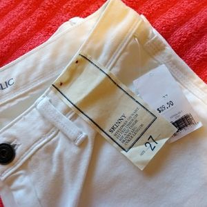 White skinny jeans